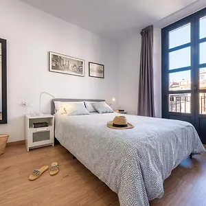 Tarragona Apartments Appartamento